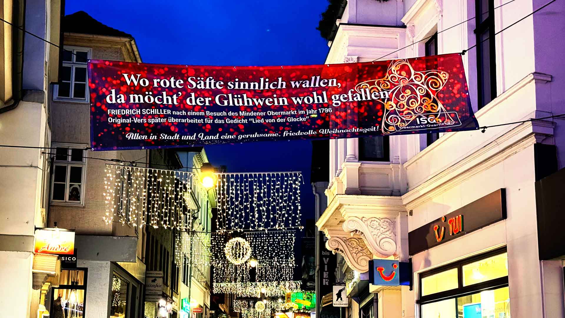 Banner mit Weihnachtsgrüßen vom Obermarkt